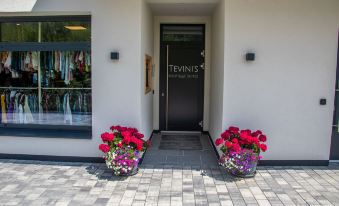 Tevini Boutique Suites by we Rent