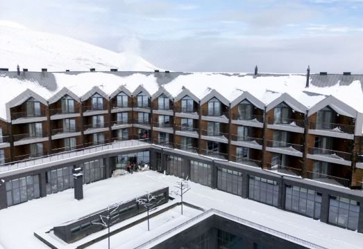 메가사라이 마운트 에르치예스