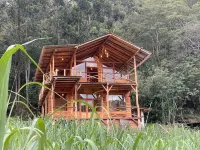 Eco-Finca Hostal Santorum Отели в г. 