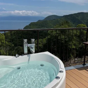 Tenku Terrace