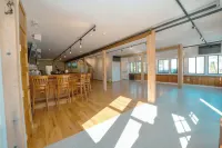 Hampton Bays Hotel on Main Hotels in Hampton Bays