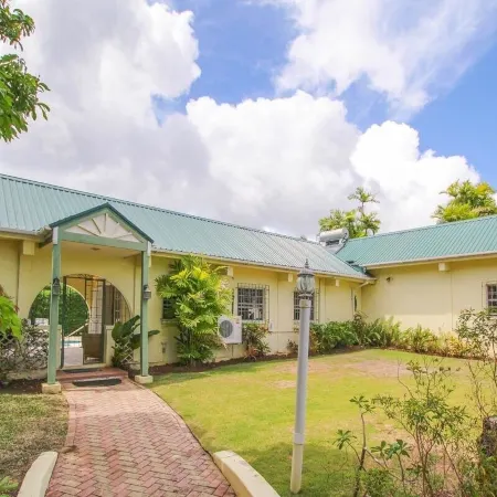 Aqua Bliss 3 Bedroom Home by Bluescape