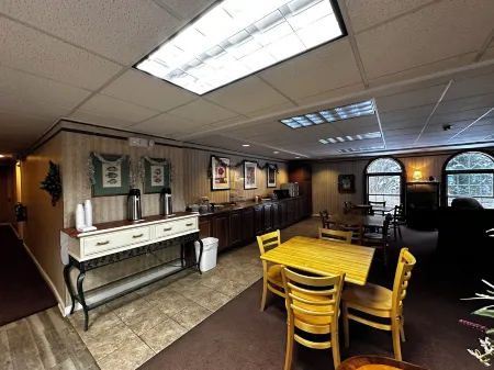 Westgate Inn Отели в г. Каудерспорт