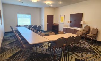 Holiday Inn Express & Suites Heber Springs