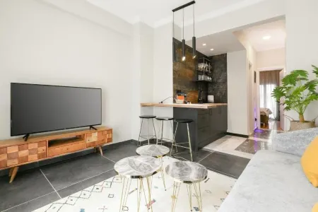 #5 by Ototo Luxury Отели рядом с достопримечательностью «Университет Аристотеля в Салониках»