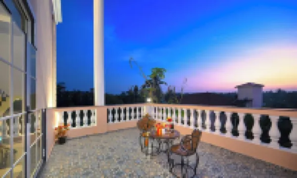 Vega Suites with Private Indoor Pool