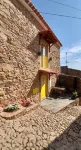 Casa Vinte & Cinco Alojamento Local Hotels in 