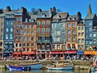 La Maison des Arts Hotels in Honfleur