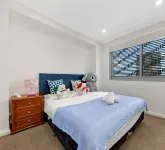 KozyGuru / Blacktown / 3 Bedroom APT / NBL005