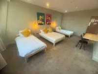 Wasters Arts Bar & Hotel, Contractor's Welcome Hotels in West Allotment