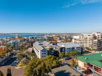 Little Italy Inn - Limited Service Apart Hotel