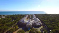 Abbey Beach Resort Hotels near Busselton Jetty