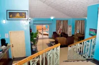 PROXIMA INN