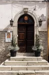 Palazzo della Città Hotel in zona Museo Storico del Rame Francesco Gerbasi