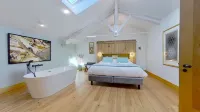 Château Fleur d'Aya Hotel di Sallebeuf
