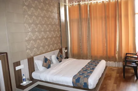 The Sleeping Beauty Hotel Отели в г. Джошимат