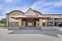Rodeway Inn - Parking