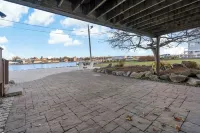 Luxury waterfront home with breathtaking views in Barrington - 4 stjerner