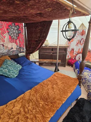 Arabian Nights yurt