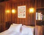Hôtel Présent - 200m des Arènes d'Arles - Encore Mieux - Parvekkeita