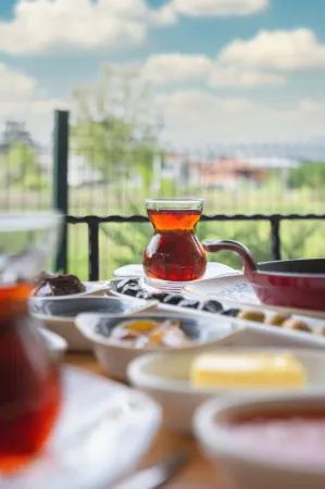 Yigit Pansiyon Отели в г. Rustempasa Mahallesi