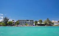 Baystone Boutique Hotel & Spa Hotels in Гран Бэ