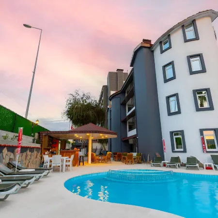 Meryam Suit Delux Hotel