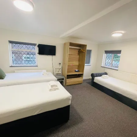 Woodford Hotel