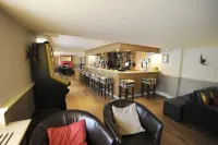 The Elm Tree Inn Các khách sạn ở March