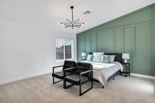 NEW! Luxe Vacation Getaway - heated pool and putting green