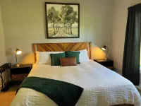 New Charming 2-bedroom house in enjoyable New Haven, 6 Miles from Bardstown!