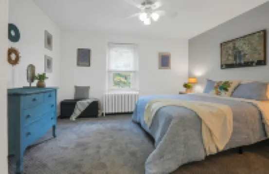 Huckleberry Haven: 4-bedroom Luxury Apartment