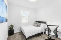 NEW 2024 HOME 3BR/2BA, 2 CAR GARAGE, LEVEL 2 EV CHARGER, 86" TV, AND  KING BED