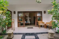 Tír na nÓg Beachfront Resort