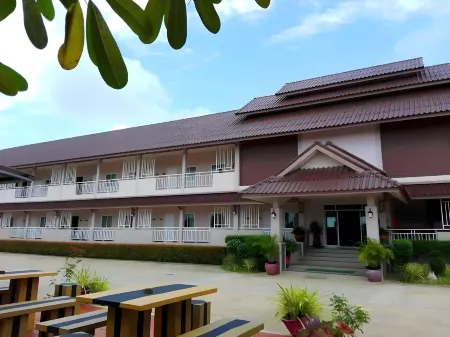 Chiangkham Grand Villa