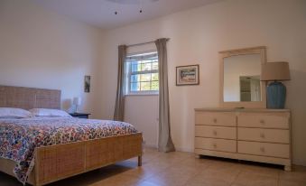 NEW Oceanfront Condo in George Town