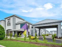 Spark by Hilton Spring Lake Fayetteville Hotels in Spring Lake