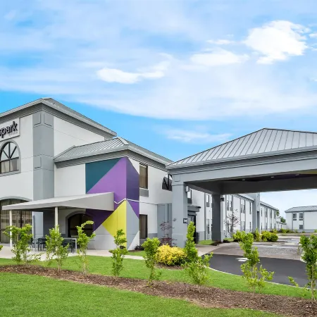 Spark by Hilton Spring Lake Fayetteville