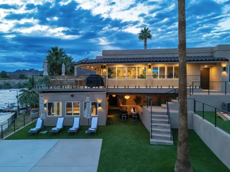 New! The VERY BEST vacation rental in Parker!