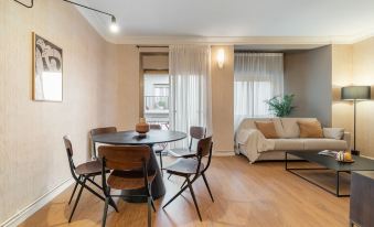 Rafael Apartment by Olala Homes