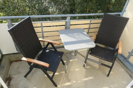 Cozy apartment in a central location right on the beach