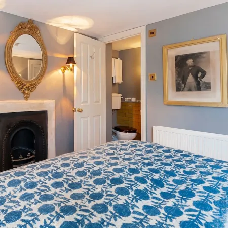 A Luxury Stylish Regency Apartment in the heart of Bath