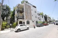 Best Condo - Ground Floor - Next to Pool - free Phone, WIFI & Cleanings