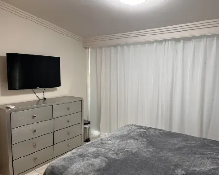 Beach Villa in Dorado del Mar! Walk to the Beach, Restaurants, Pool, Casino Hoteles en Dorado