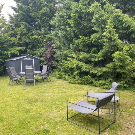 Spacious vacation apartment for up to 8 people, within walking distance of the center.