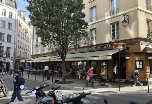 1. Paris Ri..