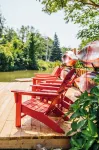 The Cedar House. Minutes from the lake, wineries and golf.  www.thecedarhouse.ca