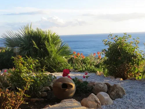 Escape everyday life away from the hustle and bustle ... - 3-Star