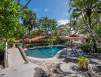 Elegant Tropical Villa  Retreat,Across the Street from Wonderful Tamarindo Beach - Villas