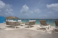 Magnificent waterfront apartment-Free breakfast